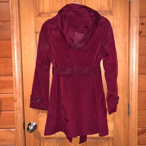 EUC Maroon Trench Coat Small - Picture 3 of 3